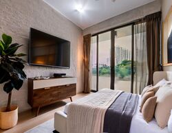 Centennia Suites (D9), Condominium #503393241